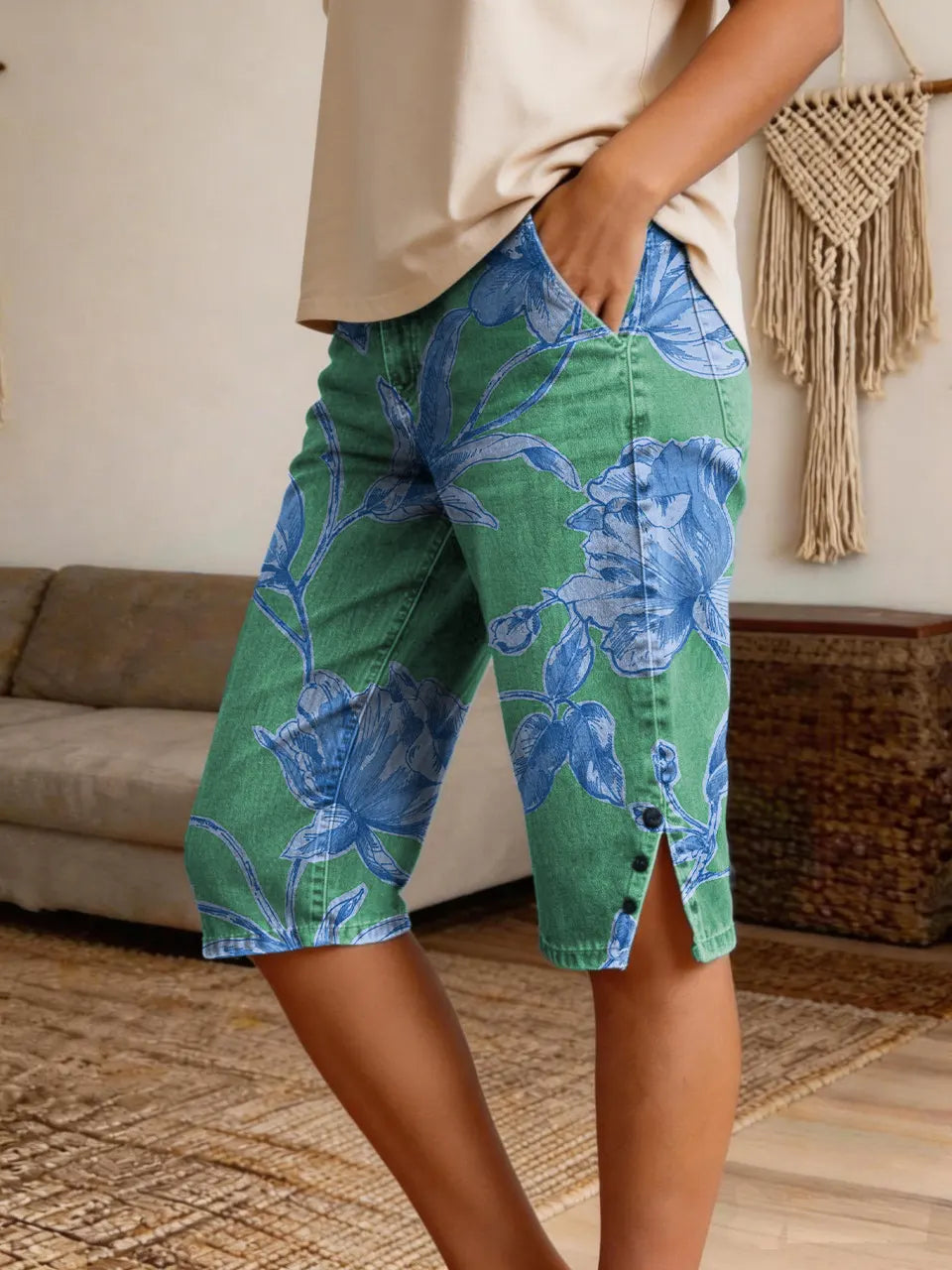 Women's Vintage Floral Art Print Casual Denim Shorts